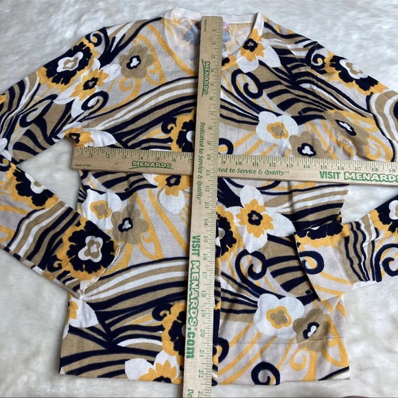 Lilly Pulitzer Floral Button Up Cotton Cardigan - XS - Picture 10 of 15